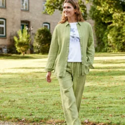 Grüne Leinen-Bluse -Fred Perry Verkaufsgeschäft 11 2746 2