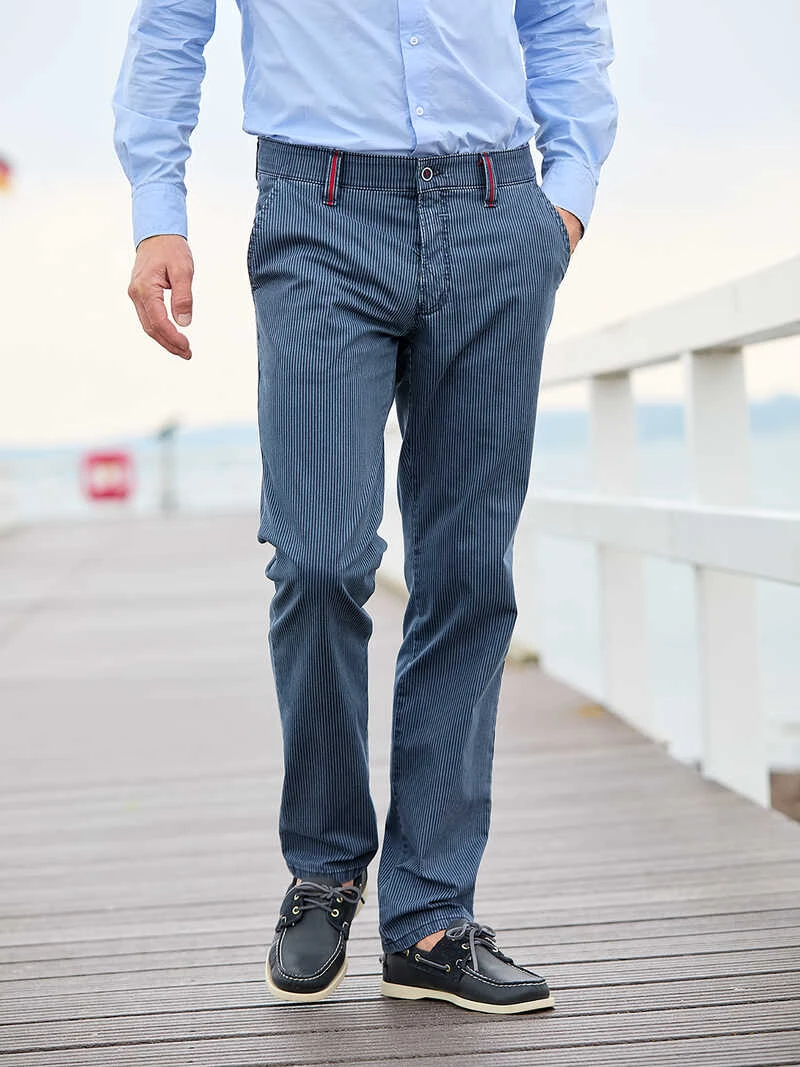 Sommerhose 'Stripes' In Blau 2 Sommerhose 'Stripes' In Blau – Bild 2