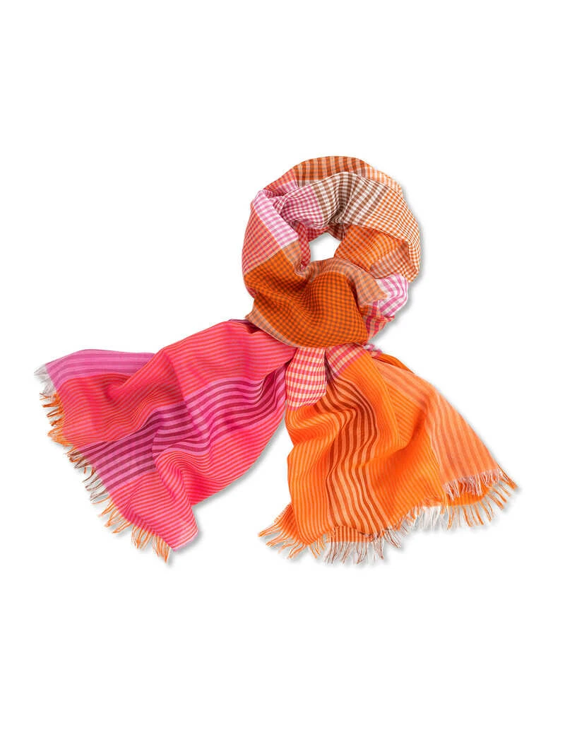 Zarter Merinoschal Aus Schottland 2 Zarter Merinoschal Aus Schottland – Bild 2