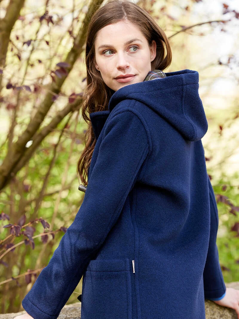 Dufflecoat Für Damen In Kobaltblau Von London Tradition 5 Dufflecoat Für Damen In Kobaltblau Von London Tradition – Bild 5