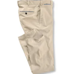 Chinohose Für Den Sommer In Beige