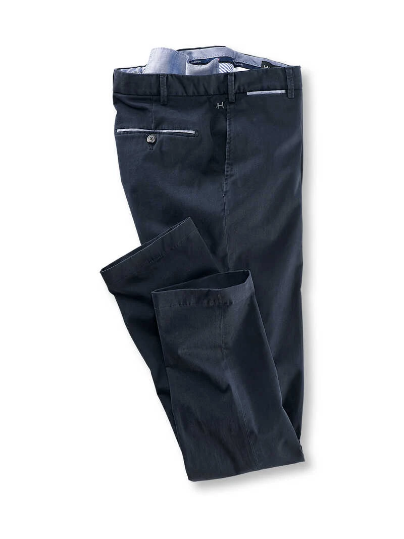 Chinohose Für Den Sommer In Blau 1 Chinohose Für Den Sommer In Blau