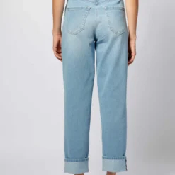 Jeans Im 'Boyfriend'-Style -Fred Perry Verkaufsgeschäft 83 1732 2